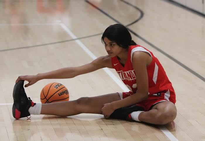 Etiwanda girls Mykelle Richards feature photos by John Murphy March 2023031020233080